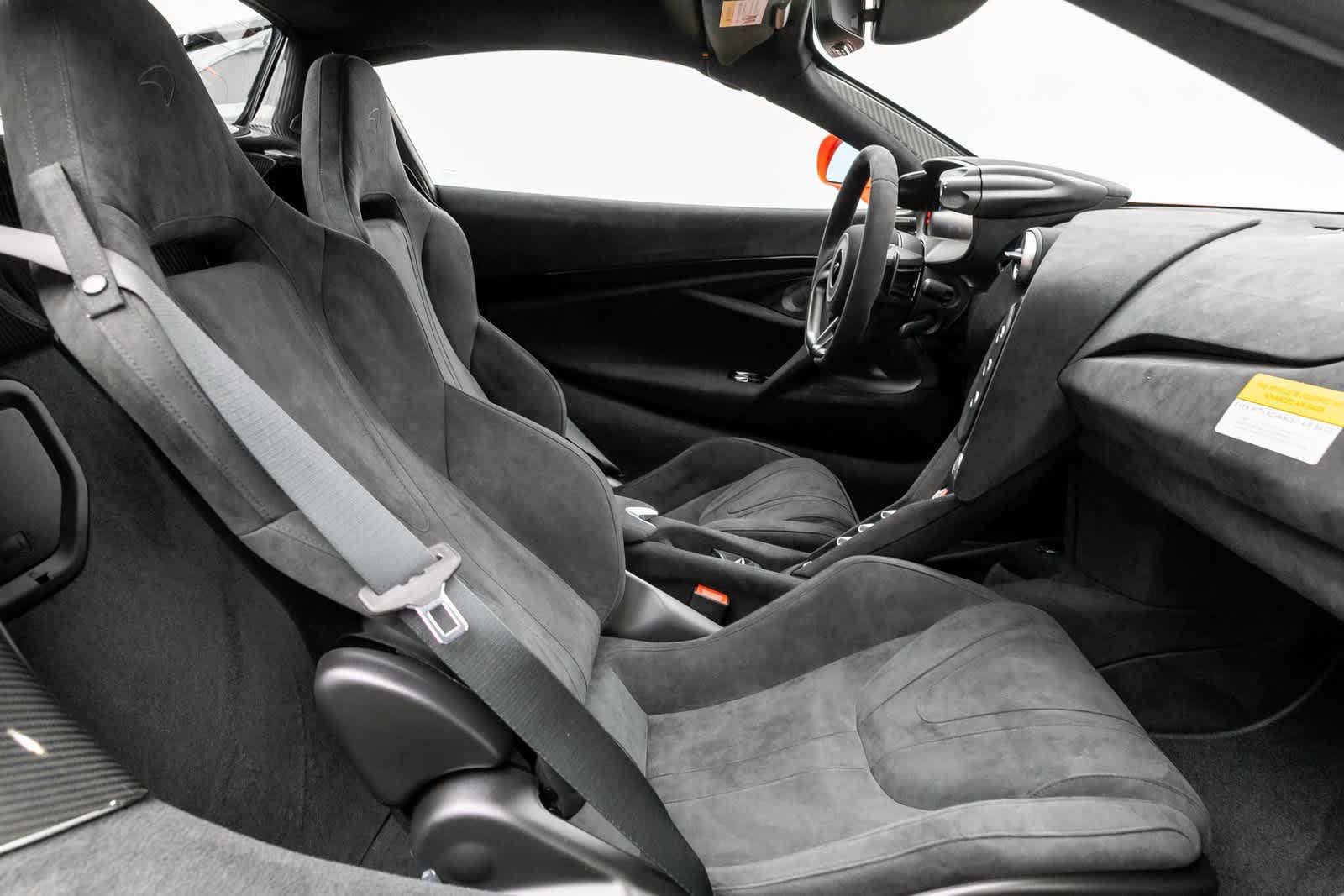 Thumbnail: 2025 Mclaren 750S - 11