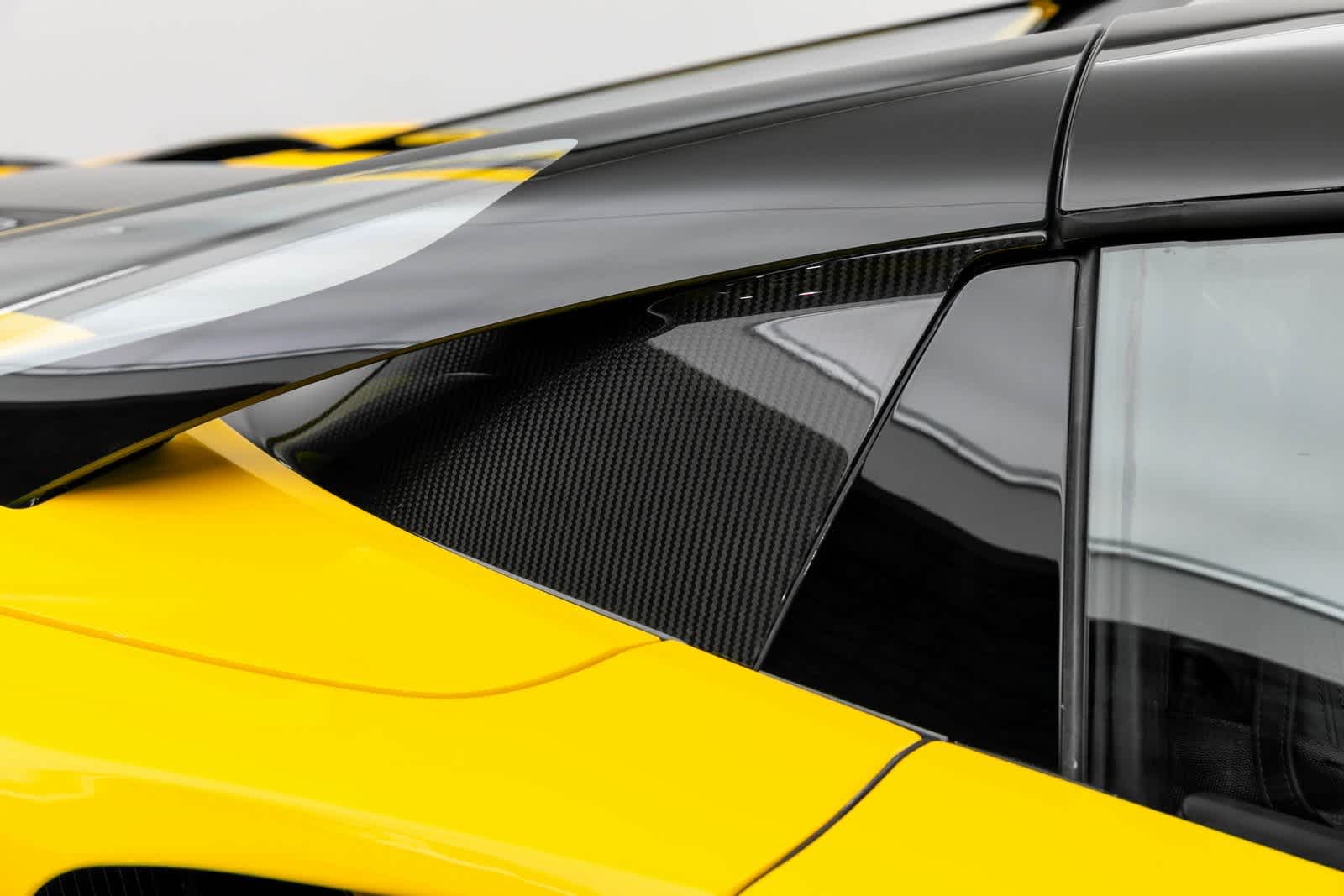 Thumbnail: 2025 Mclaren Artura - 45