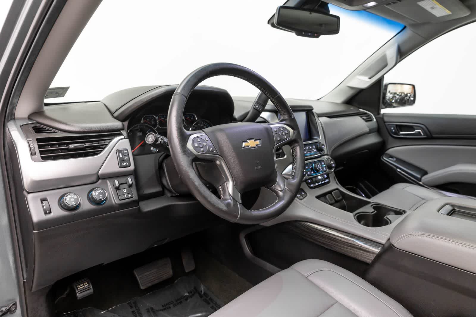 Thumbnail: 2018 Chevrolet Tahoe - 2