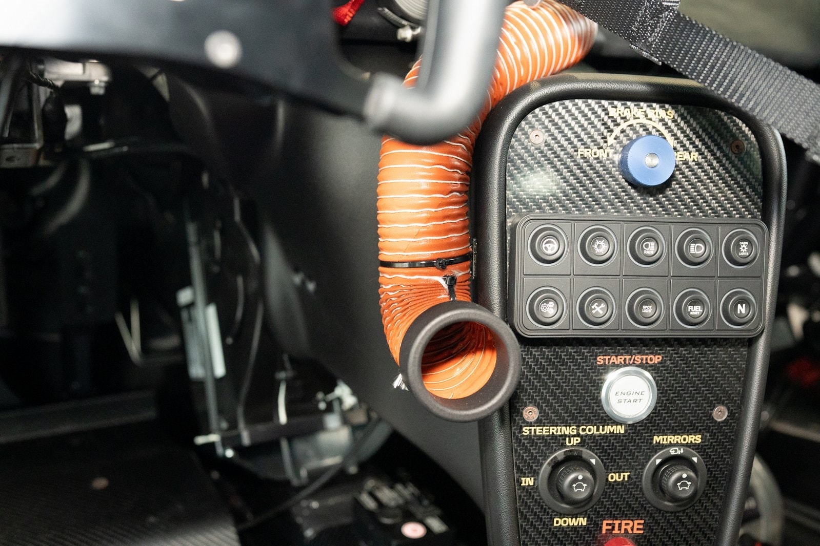 Thumbnail: 2023 Mclaren Artura - 31