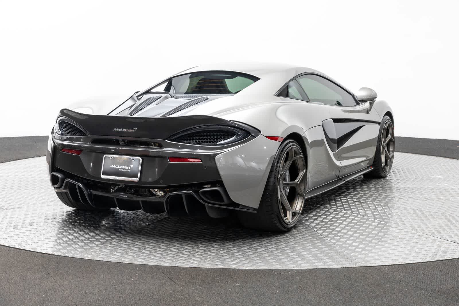 Thumbnail: 2017 Mclaren  - 20