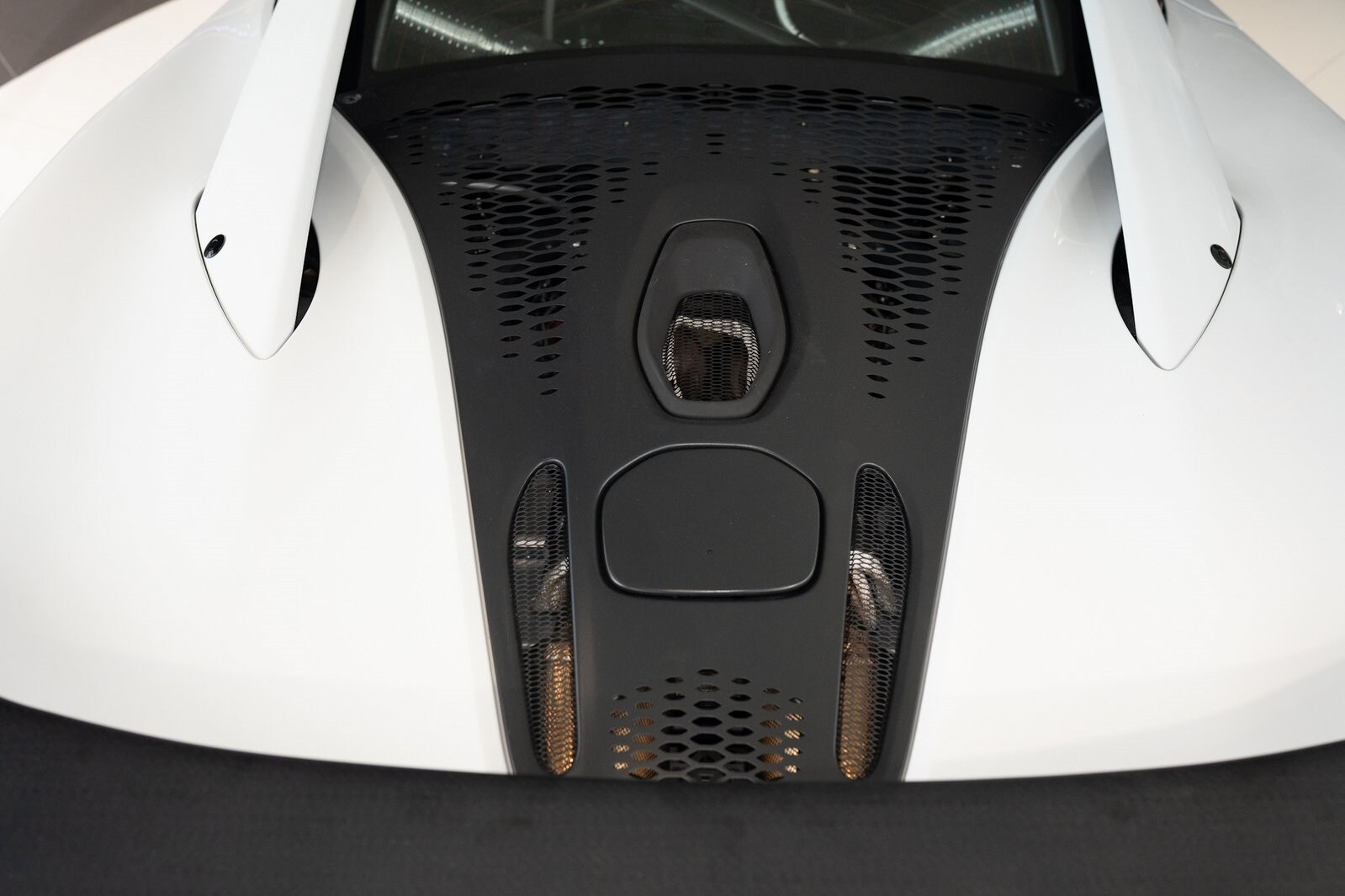 Thumbnail: 2023 Mclaren Artura - 45