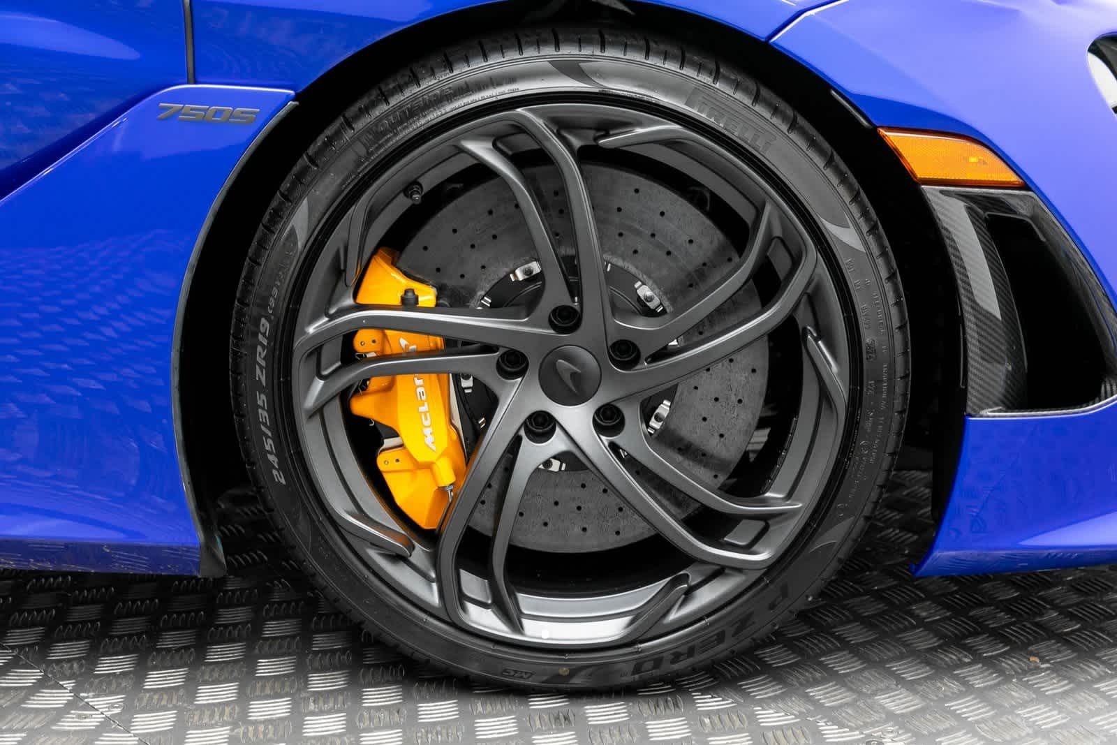 Thumbnail: 2025 Mclaren 750S - 46