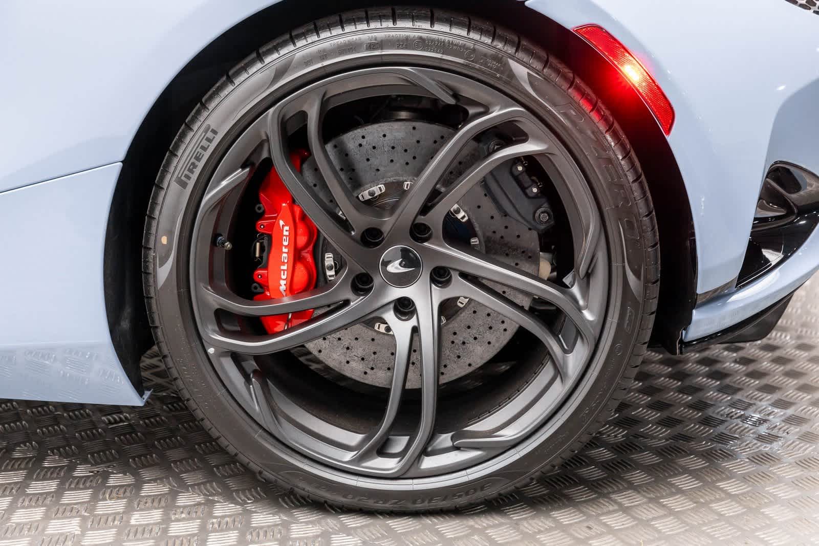 Thumbnail: 2026 Mclaren 750S - 41