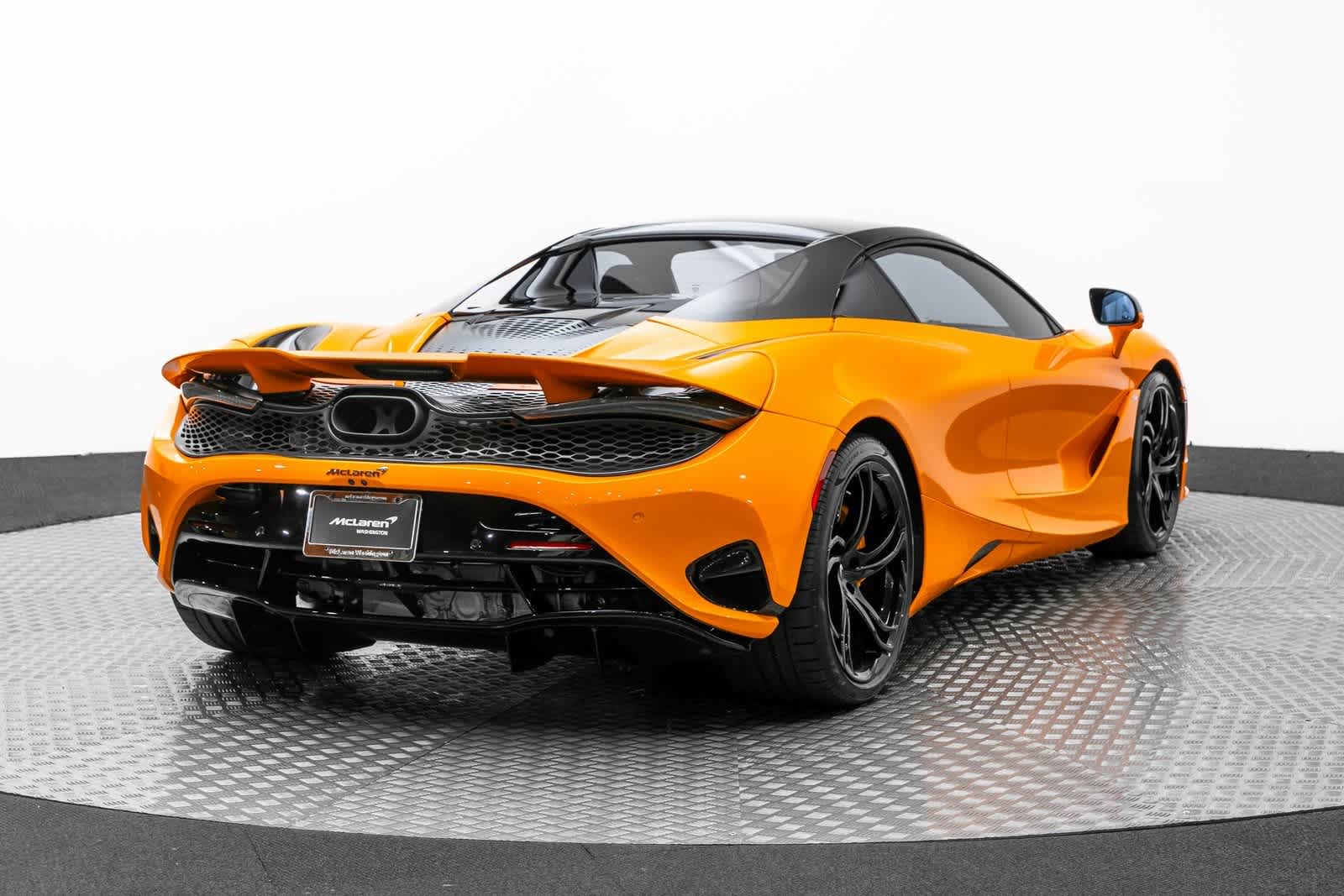 Thumbnail: 2025 Mclaren 750S - 19