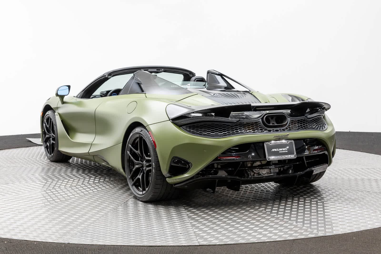 Thumbnail: 2026 Mclaren 750S - 4