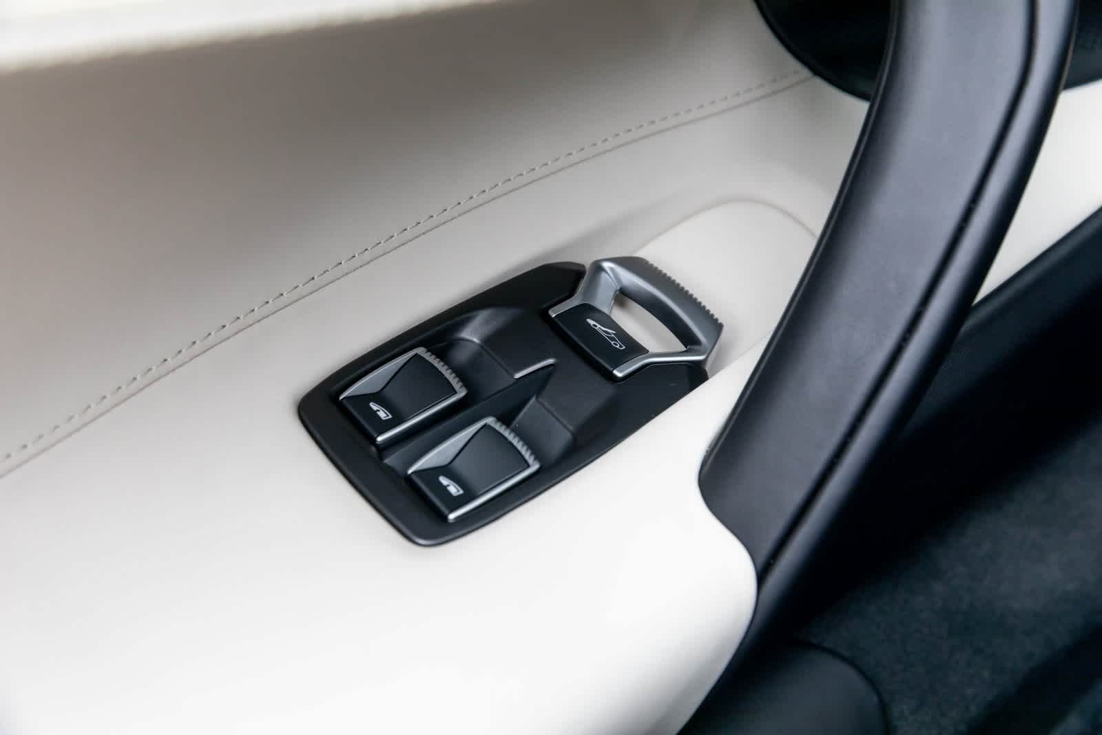 Thumbnail: 2026 Mclaren 750S - 31