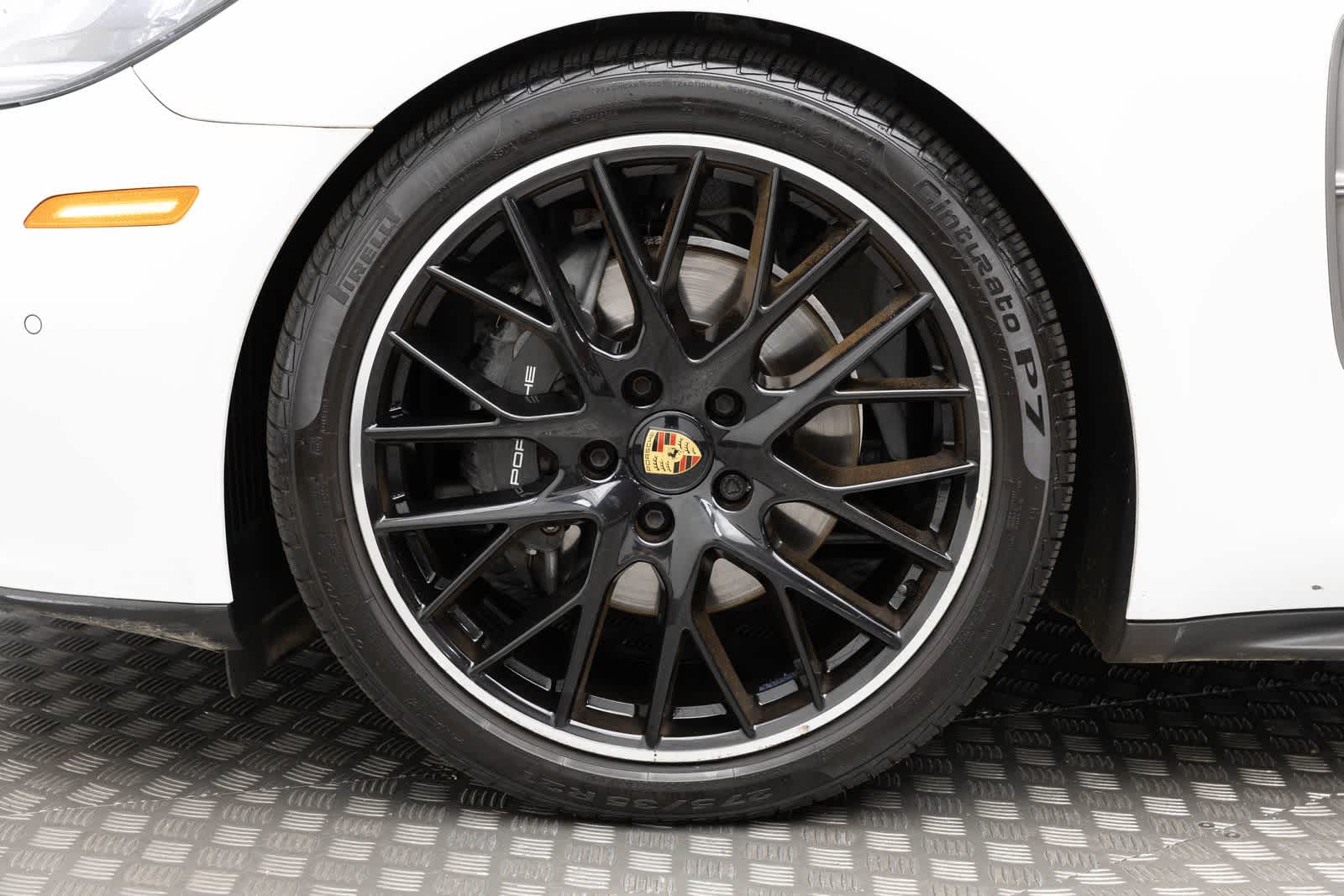 Thumbnail: 2023 Porsche Panamera - 8