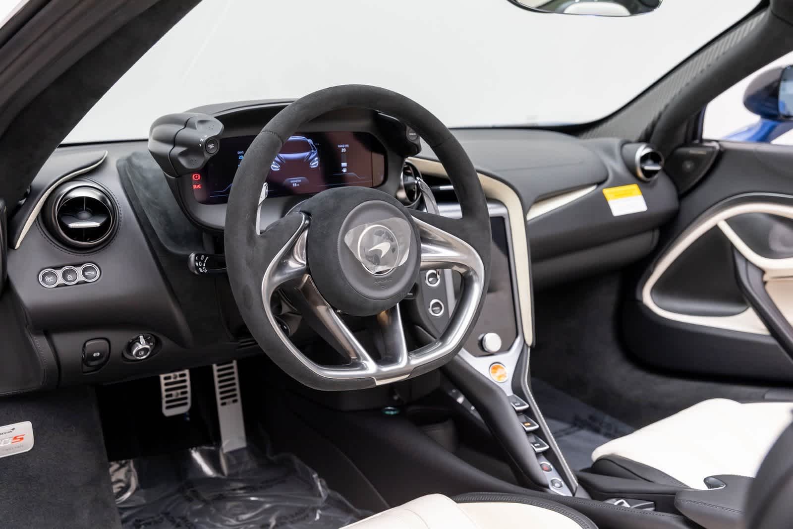 Thumbnail: 2026 Mclaren 750S - 2