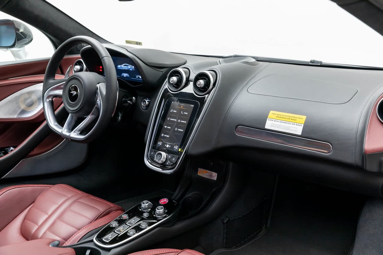 Thumbnail: 2025 Mclaren GTS - 40