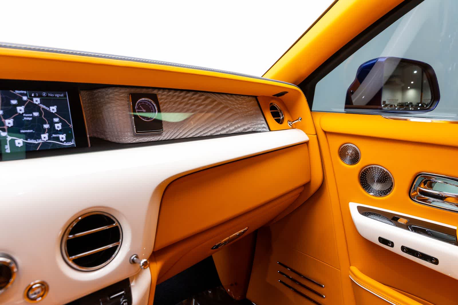 Thumbnail: 2023 Rolls-Royce Phantom - 25