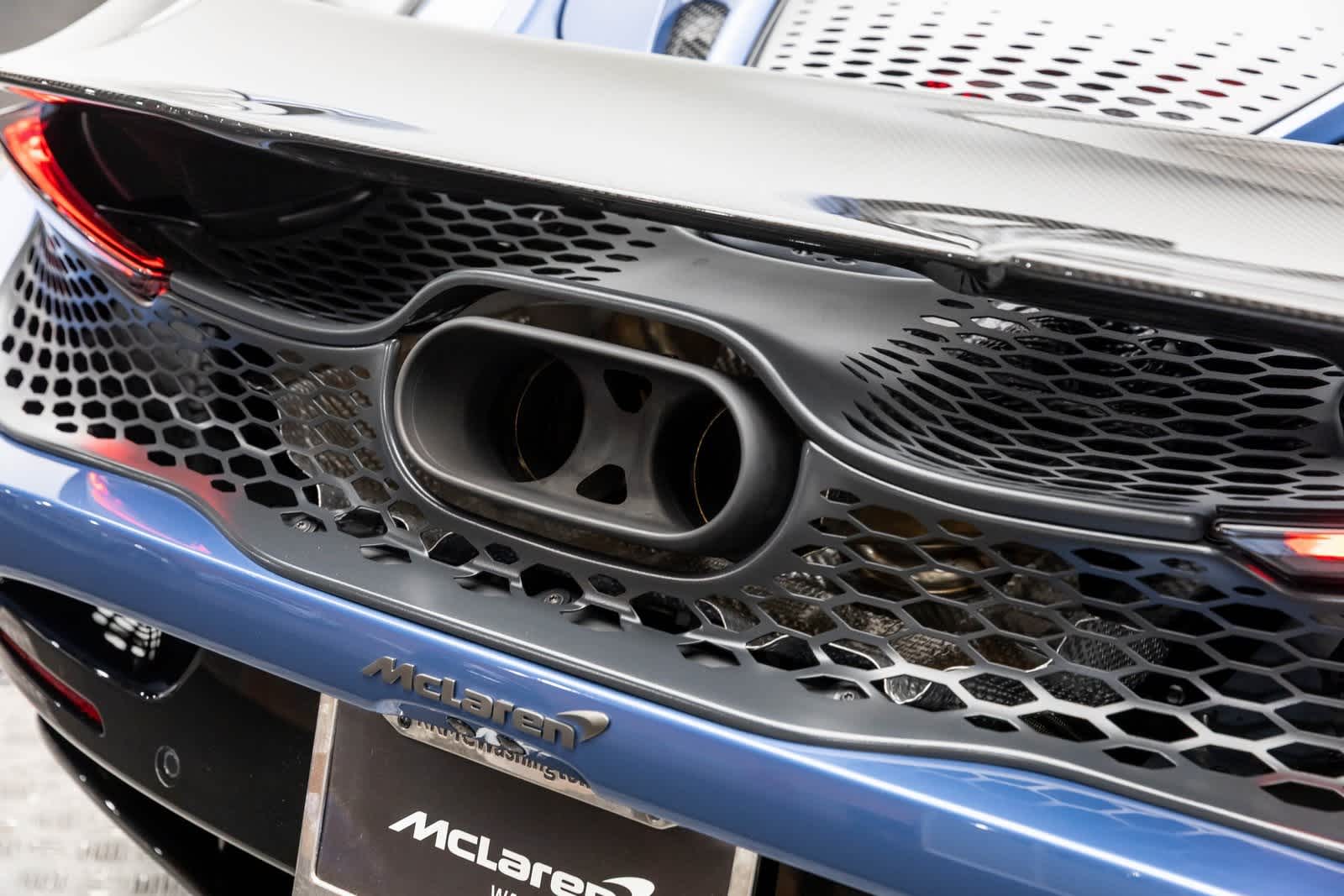 Thumbnail: 2026 Mclaren 750S - 38