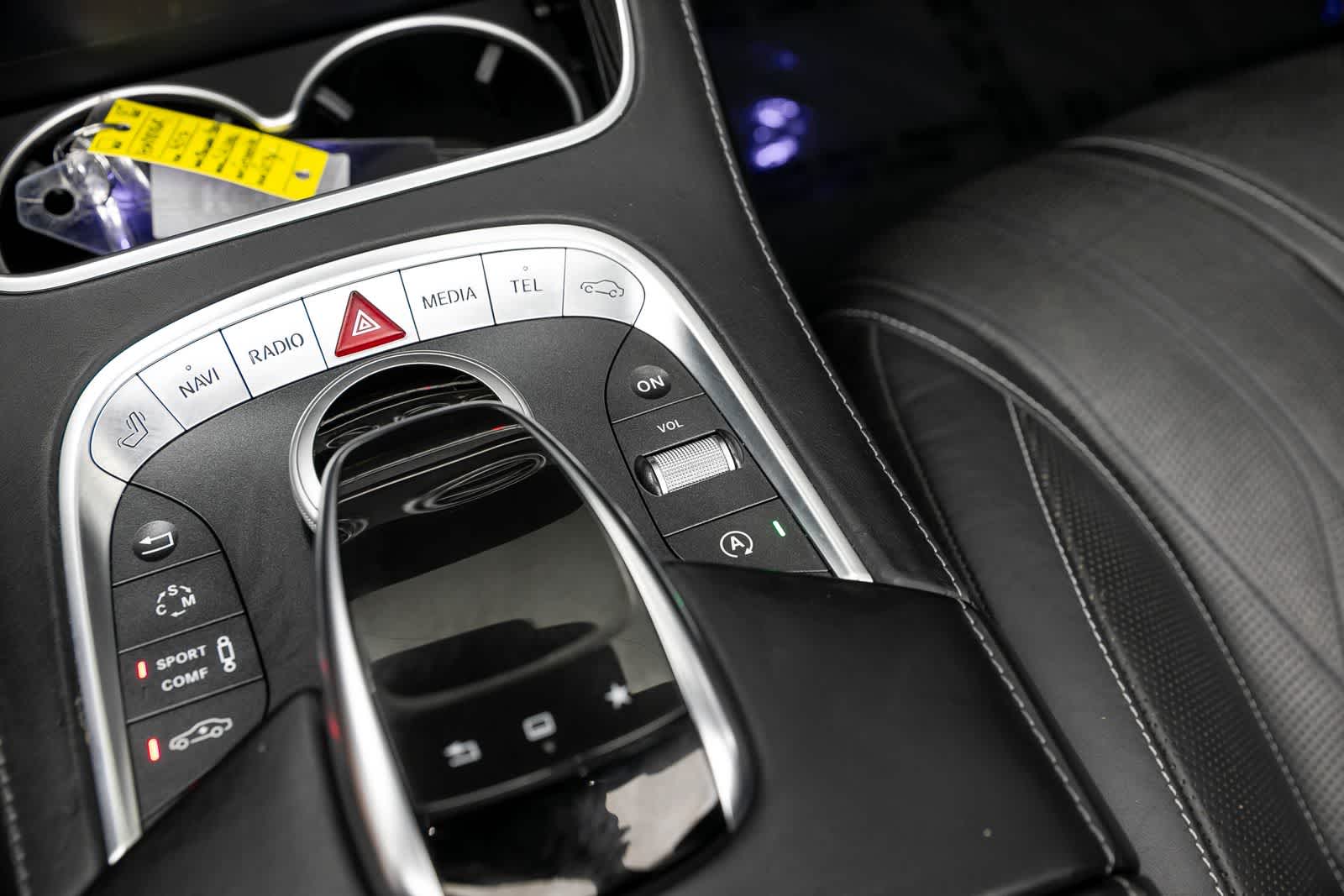 Thumbnail: 2017 Mercedes-Benz S-Class - 35