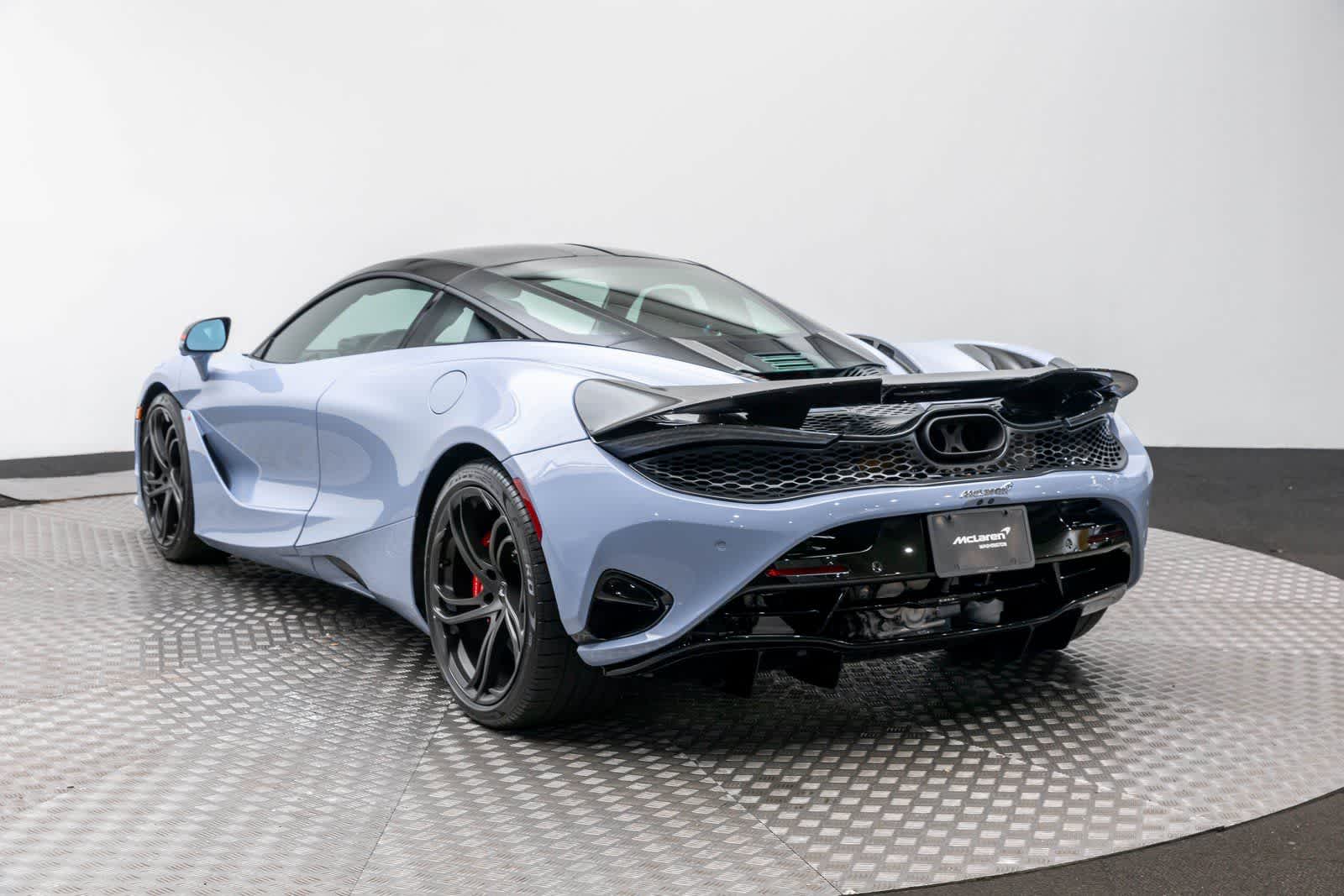 Thumbnail: 2026 Mclaren 750S - 4