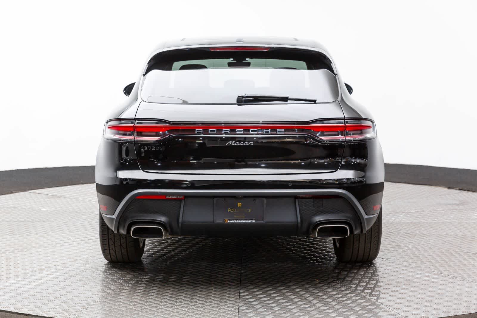 Thumbnail: 2022 Porsche Macan - 4