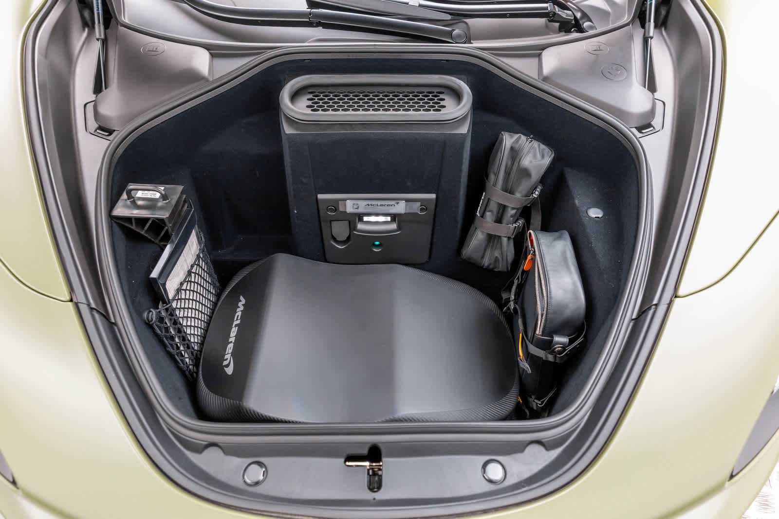 Thumbnail: 2026 Mclaren 750S - 19