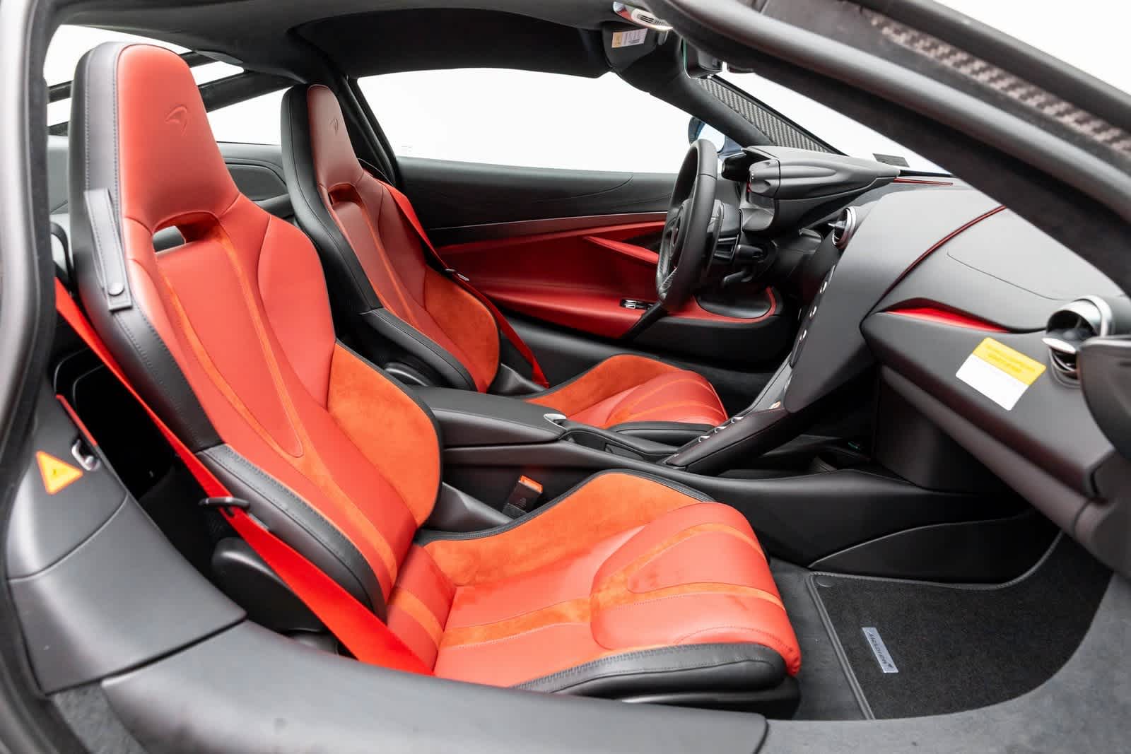 Thumbnail: 2026 Mclaren 750S - 13