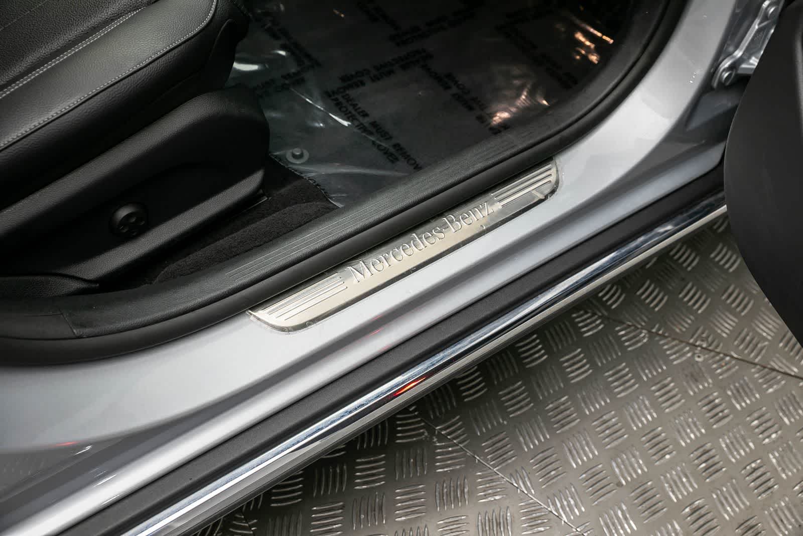 Thumbnail: 2021 Mercedes-Benz E-Class - 39