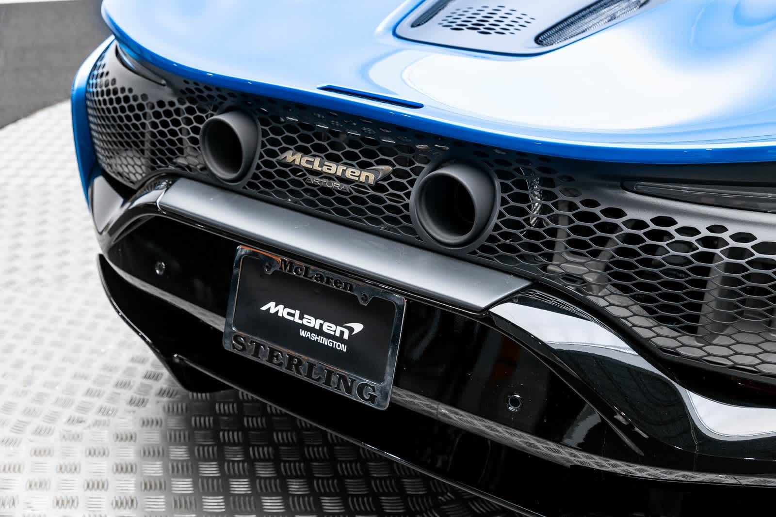 Thumbnail: 2025 Mclaren Artura - 32