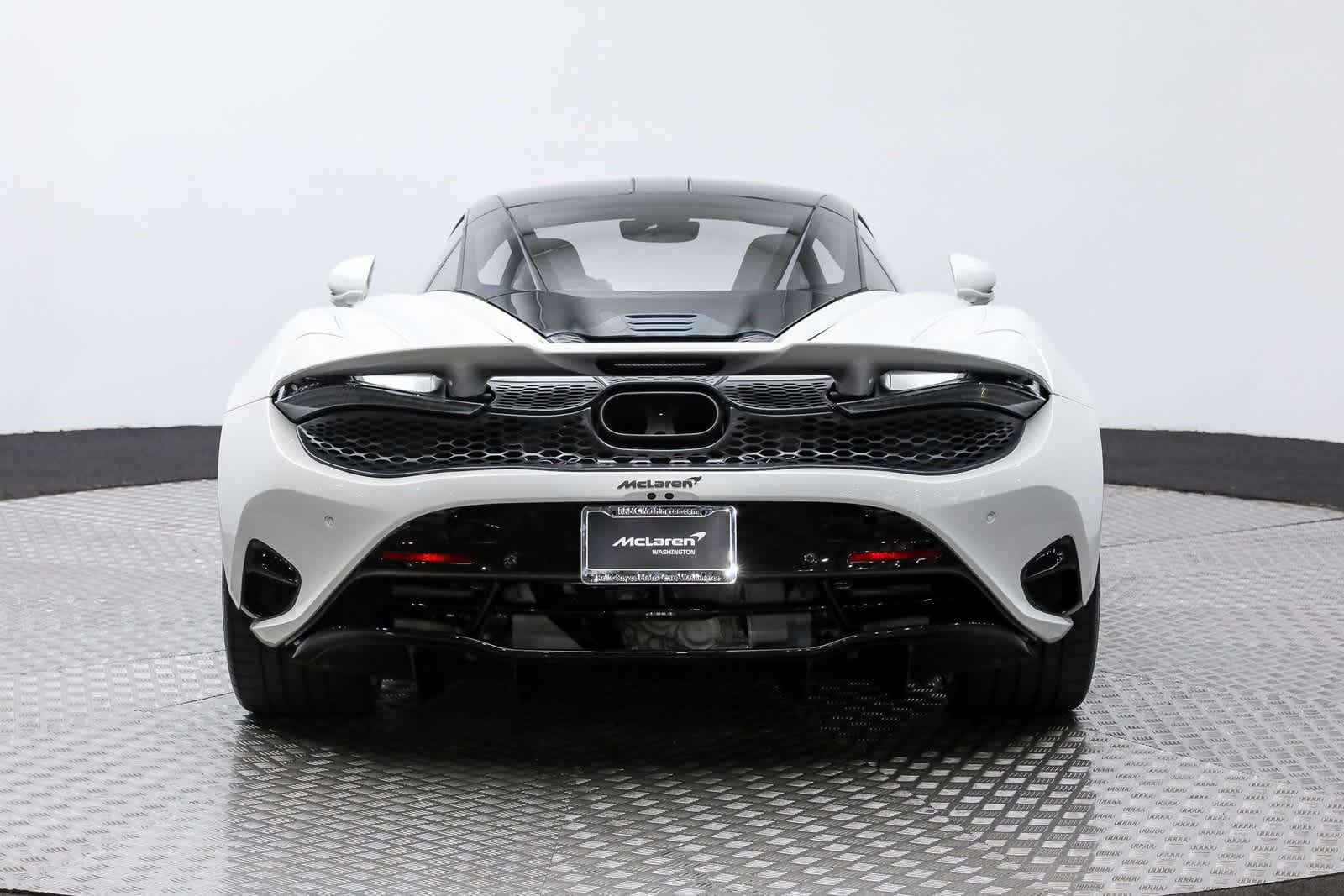 Thumbnail: 2025 Mclaren 750S - 5