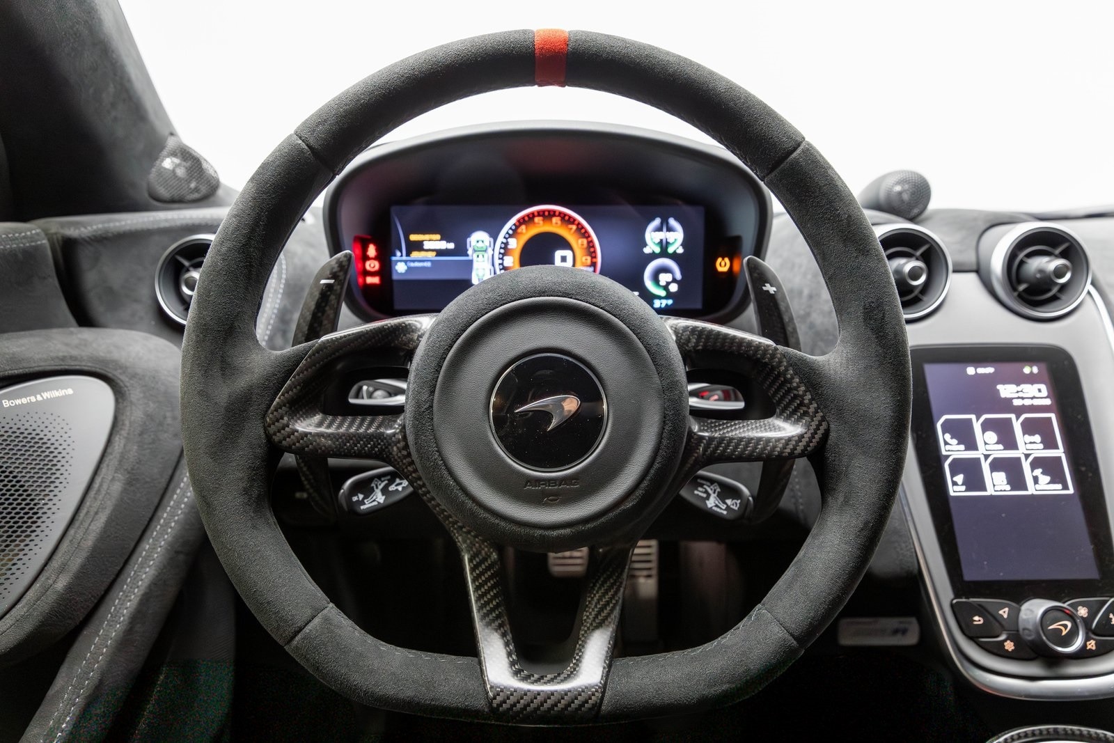 Thumbnail: 2020 Mclaren  - 13