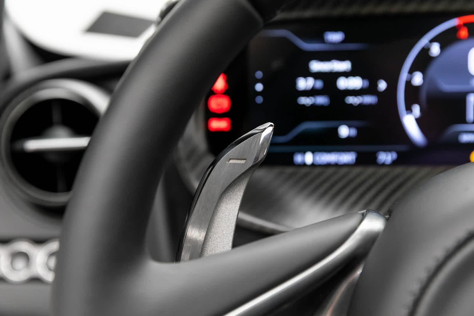 Thumbnail: 2025 Mclaren 750S - 21