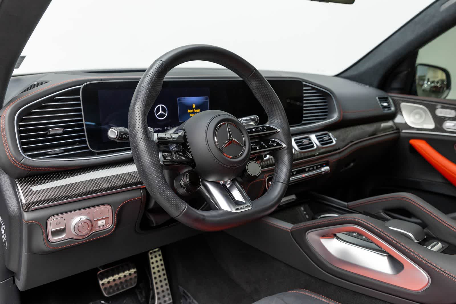Thumbnail: 2025 Mercedes-Benz GL-Class - 2