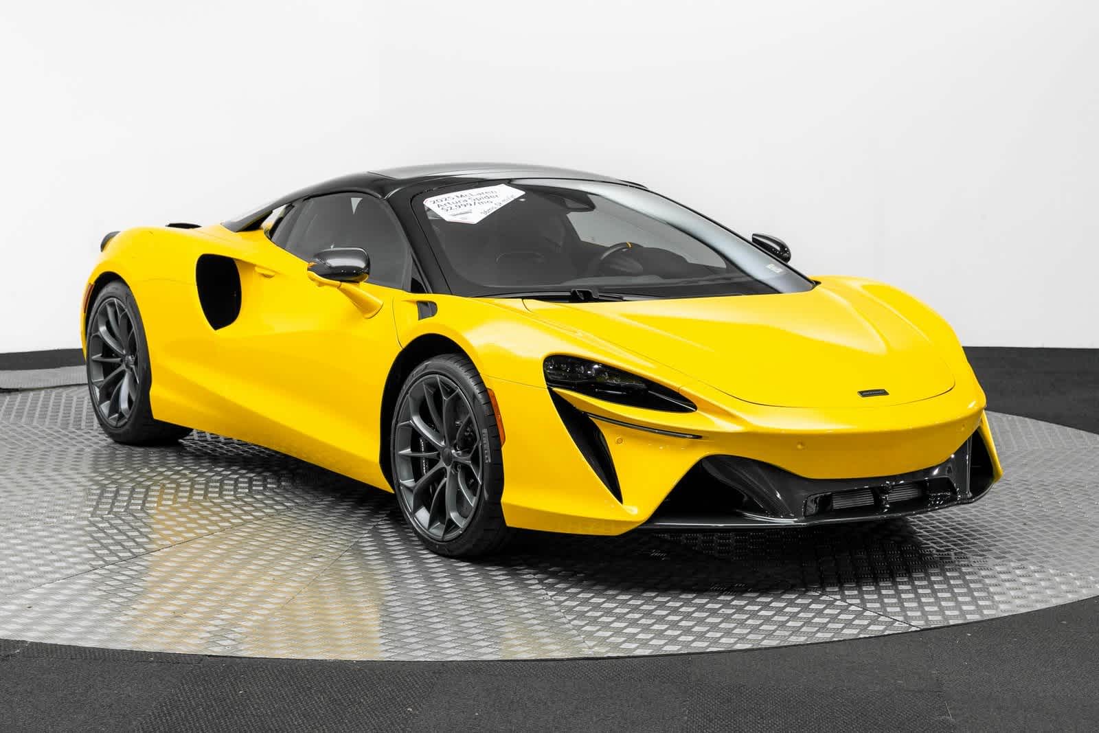 Thumbnail: 2025 Mclaren Artura - 46