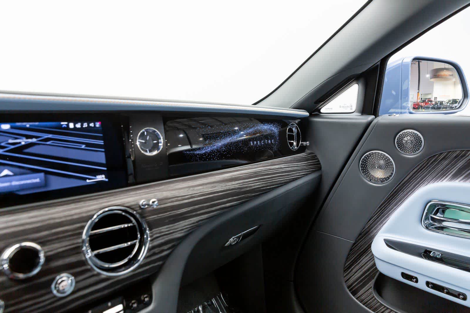 Thumbnail: 2024 Rolls-Royce Spectre - 33