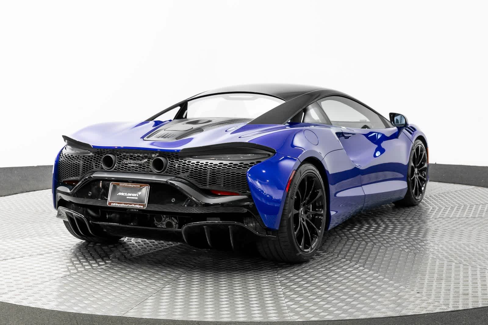 Thumbnail: 2025 Mclaren Artura - 4