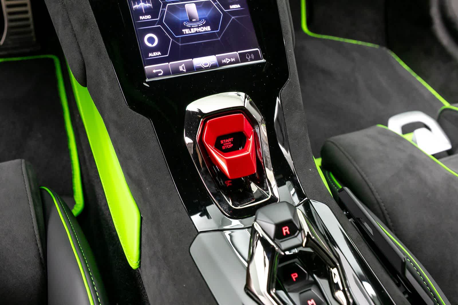 Thumbnail: 2024 Lamborghini Huracan - 33