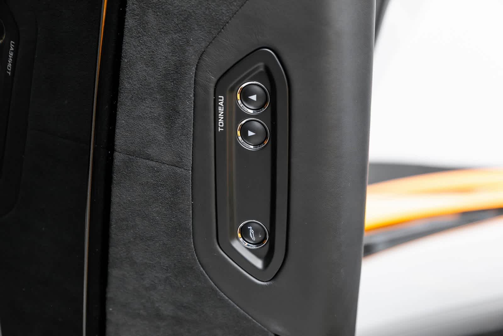 Thumbnail: 2025 Mclaren 750S - 21