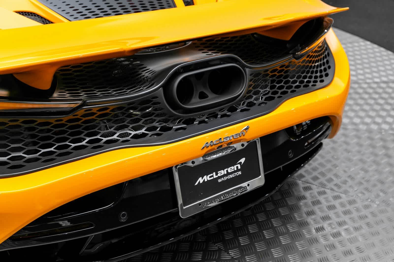 Thumbnail: 2025 Mclaren 750S - 34