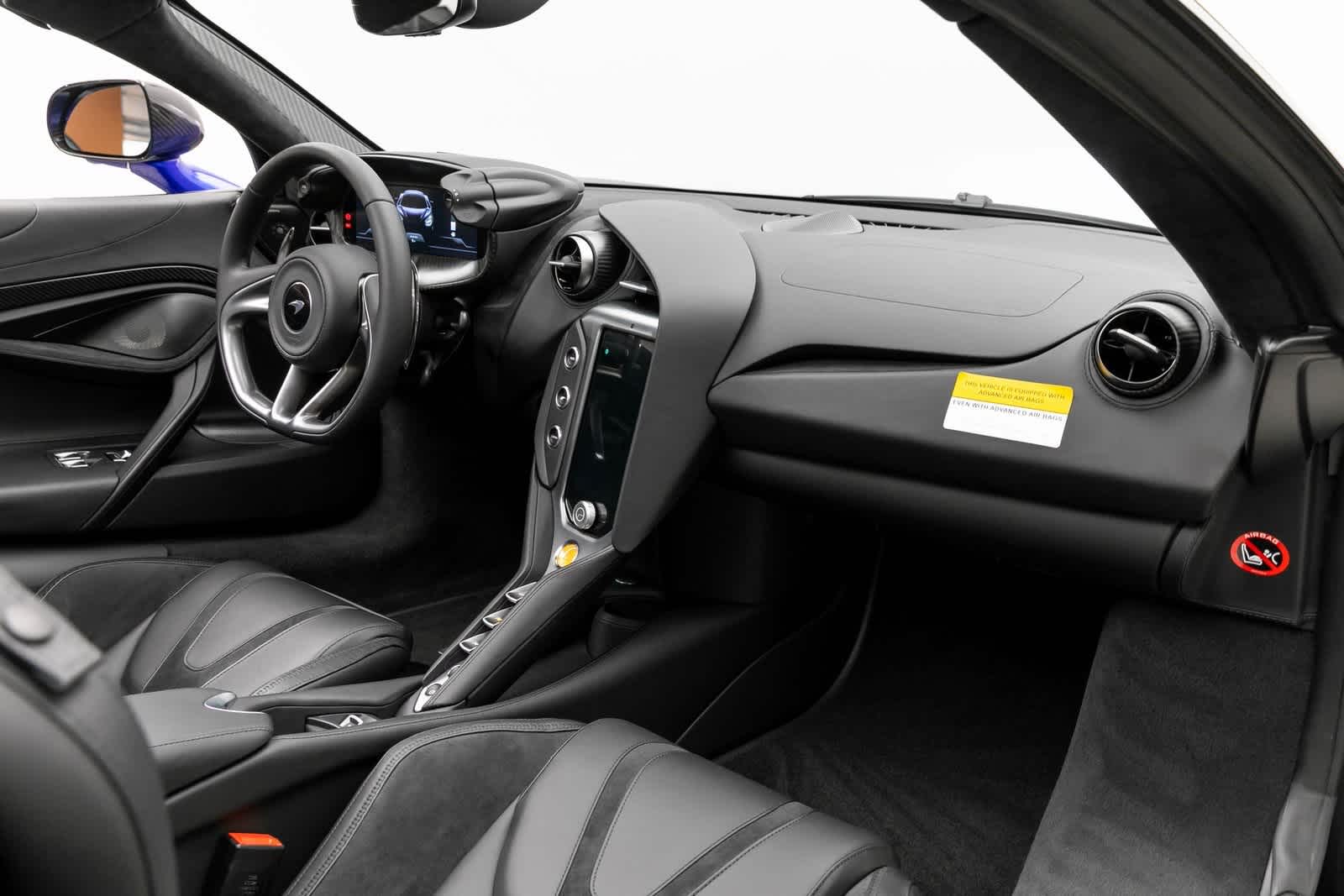 Thumbnail: 2025 Mclaren 750S - 33