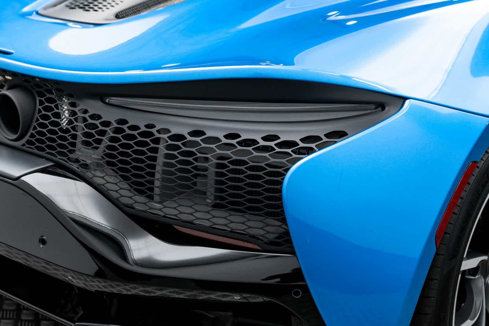 Thumbnail: 2025 Mclaren Artura - 44