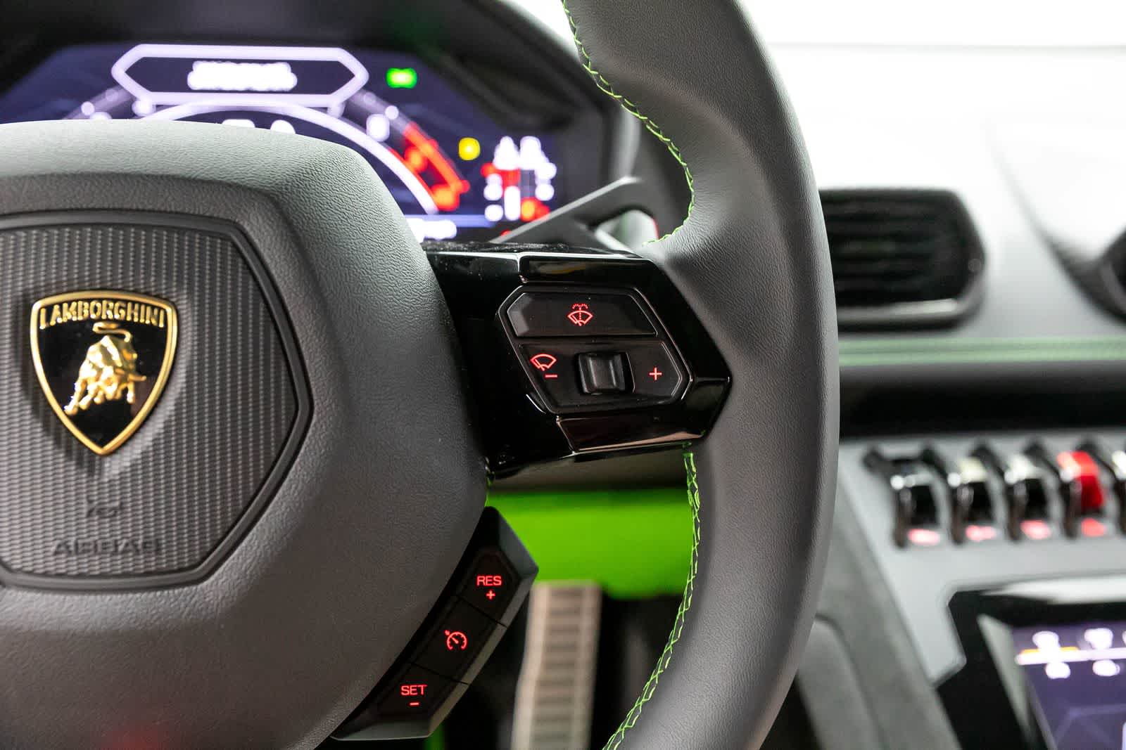 Thumbnail: 2024 Lamborghini Huracan - 29
