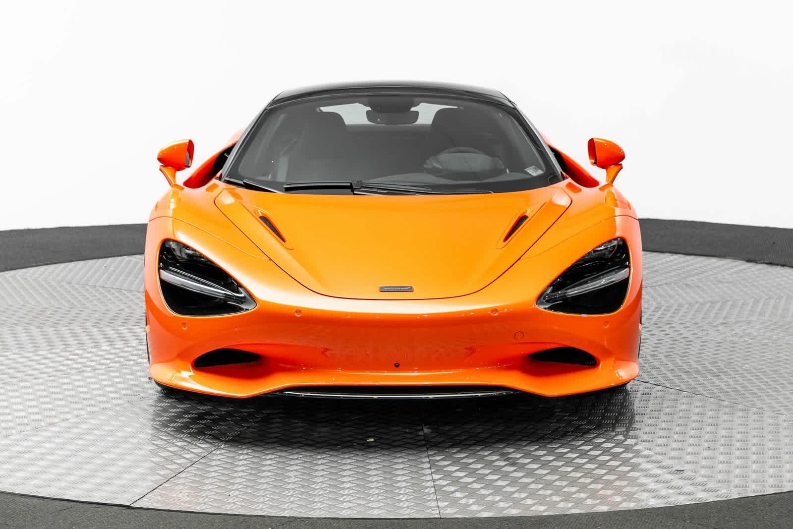 Thumbnail: 2025 Mclaren 750S - 6