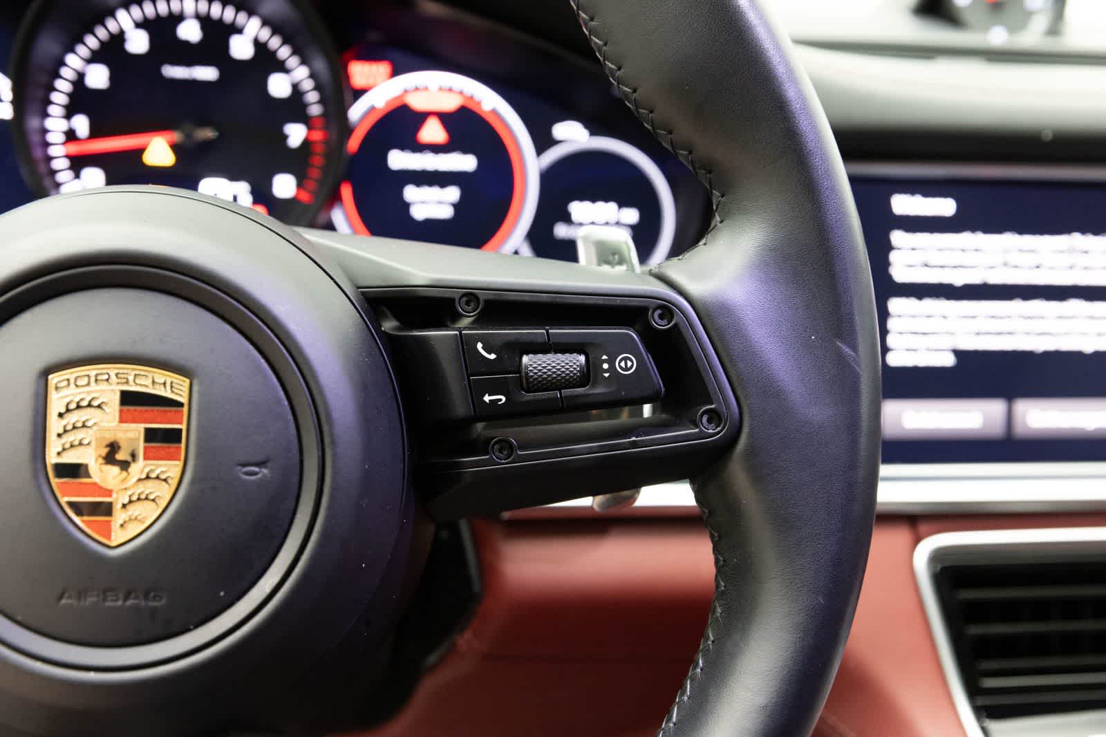 Thumbnail: 2023 Porsche Panamera - 37