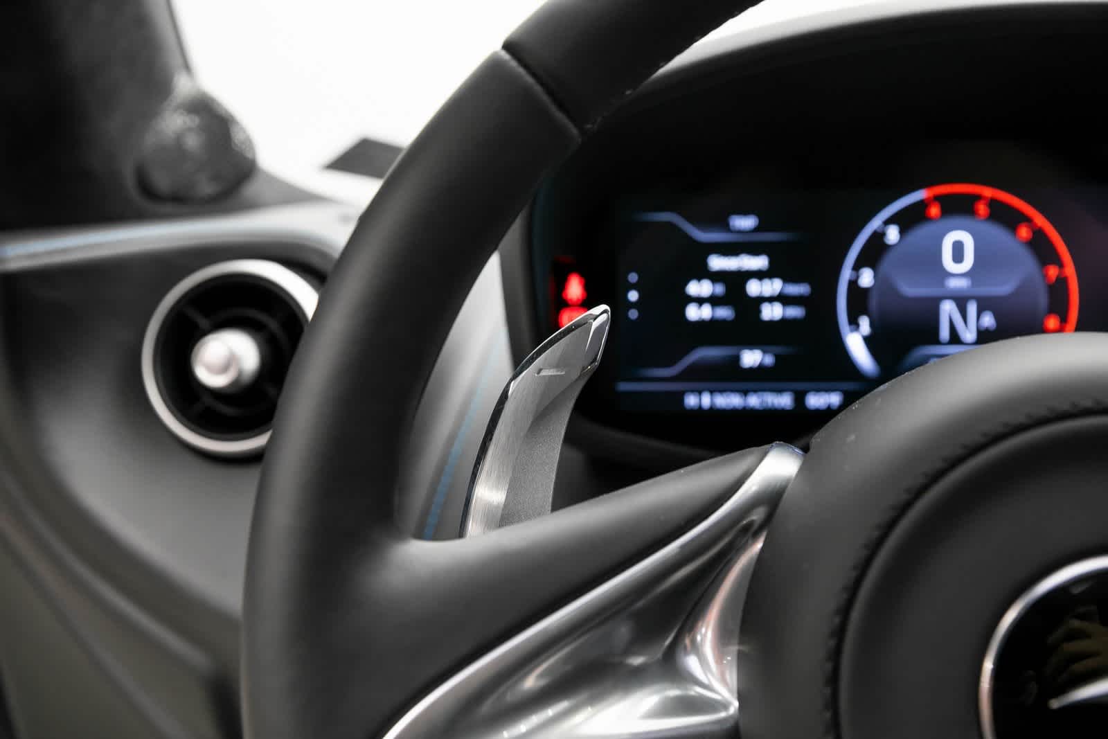 Thumbnail: 2025 Mclaren GTS - 19