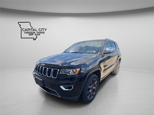 2020 Jeep Grand Cherokee Limited photo 2