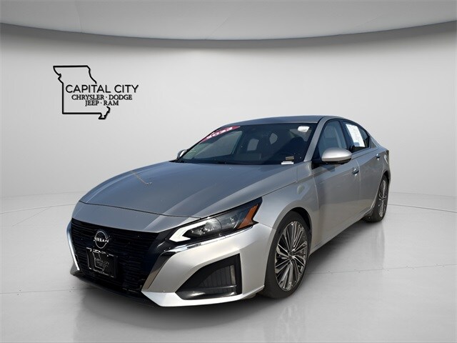 2023 Nissan Altima 2.5 SL photo 4