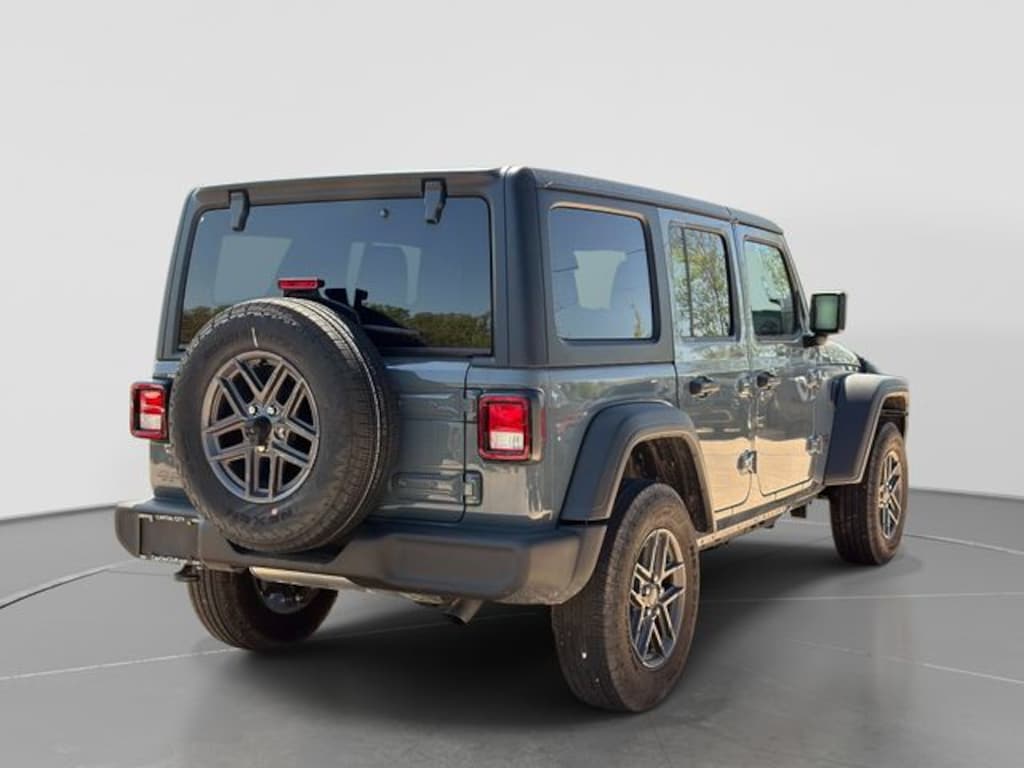 Used 2025 Jeep Wrangler Sport S SUV