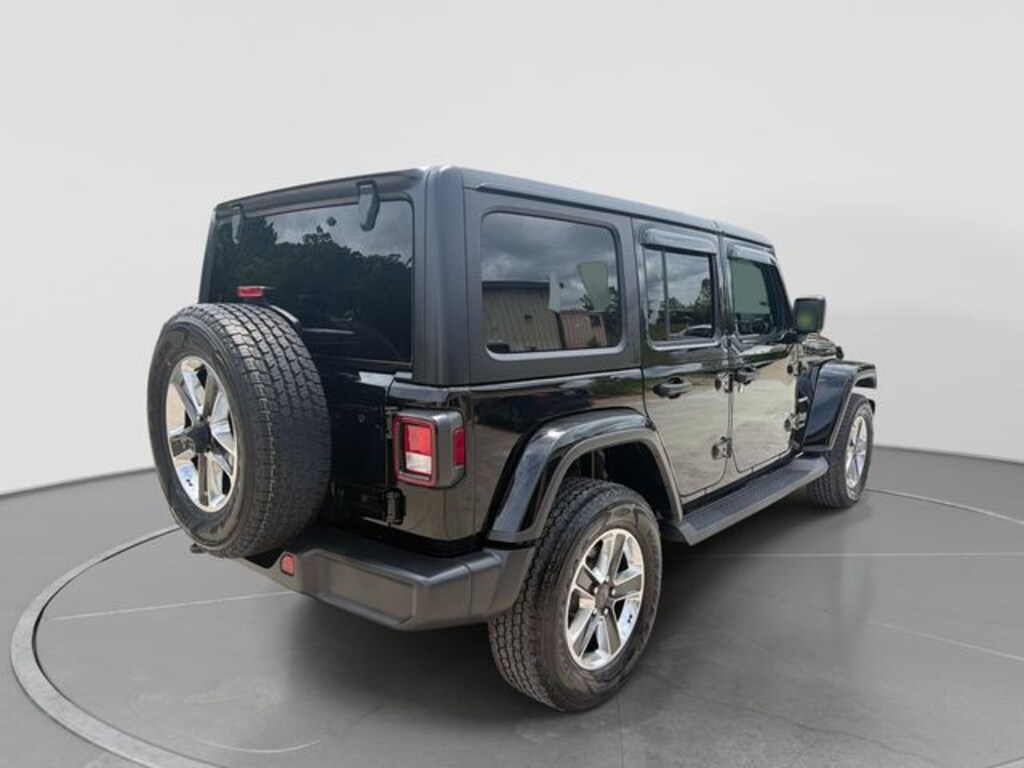 Used 2022 Jeep Wrangler Unlimited Sahara SUV