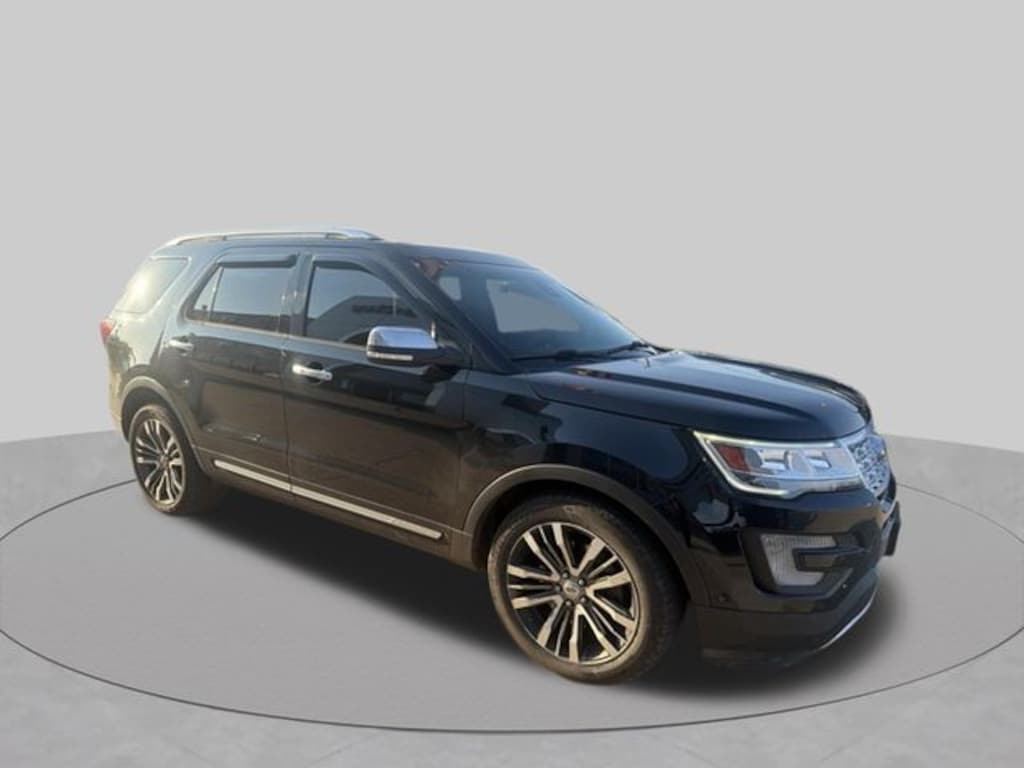 Used 2017 Ford Explorer Platinum SUV