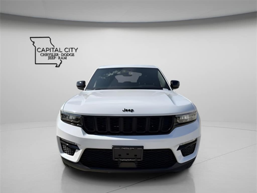 Used 2023 Jeep Grand Cherokee Altitude X SUV