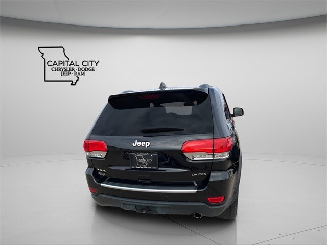 2017 Jeep Grand Cherokee Limited photo 3