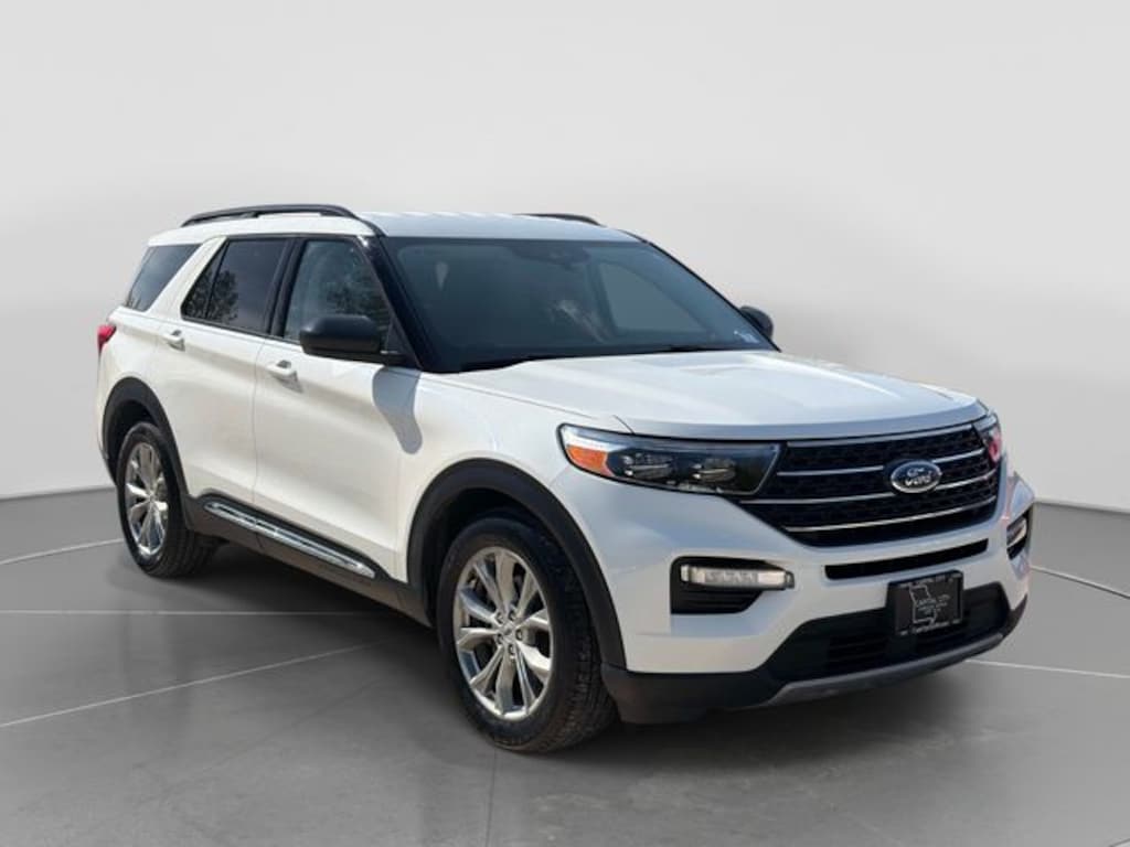 Used 2024 Ford Explorer XLT SUV