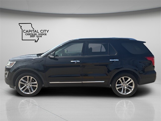 2017 Ford Explorer Limited photo 4