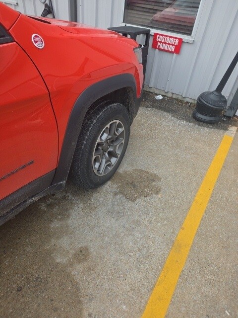 2021 Jeep Cherokee Trailhawk photo 3