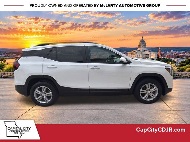 Used 2022 GMC Terrain SLE SUV